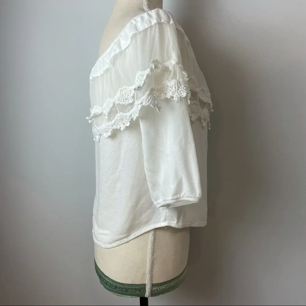 Ambiance Solid White Strapless Lace Crop Blouse M